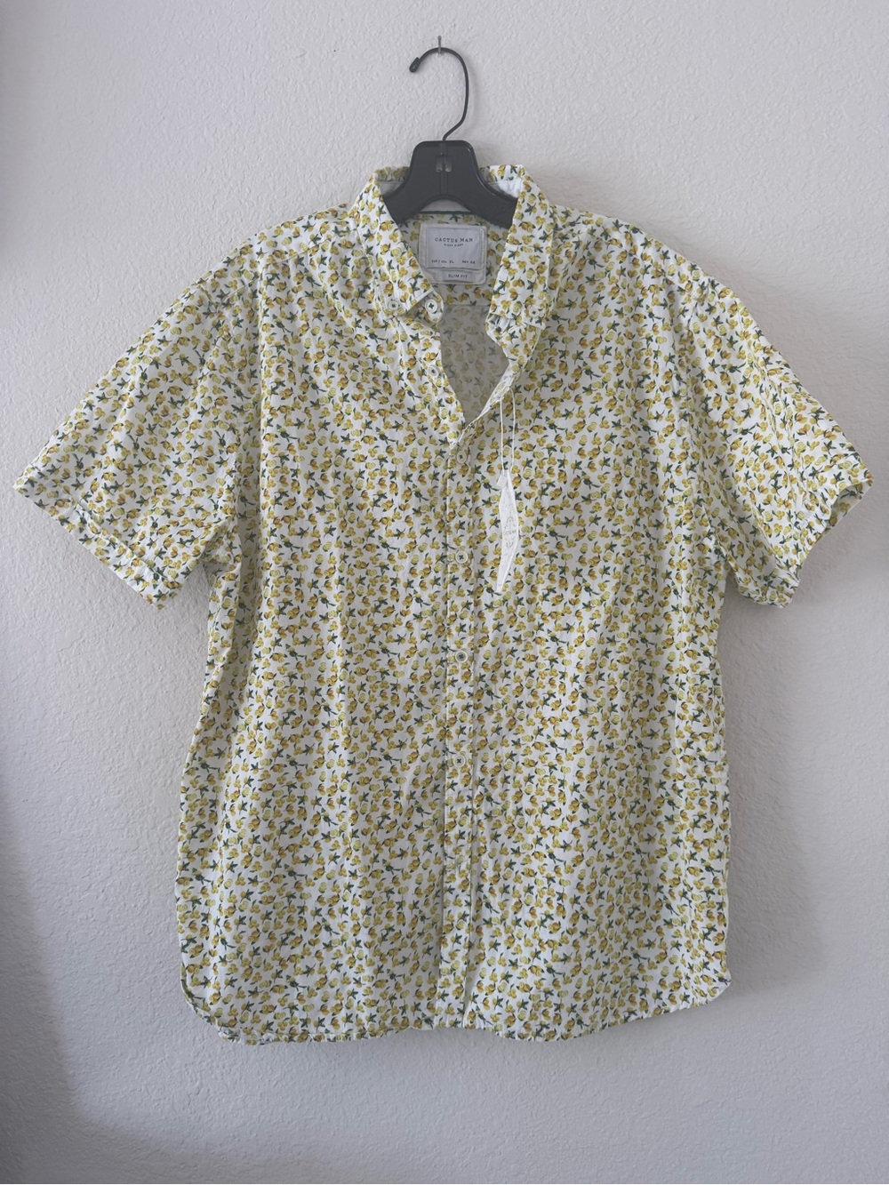 Cactus Men's Short-Sleeve Lemon print Button-Up